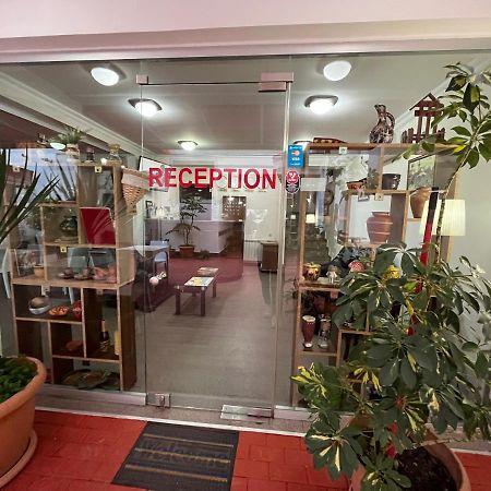 Ventura Hotel Батуми Экстерьер фото