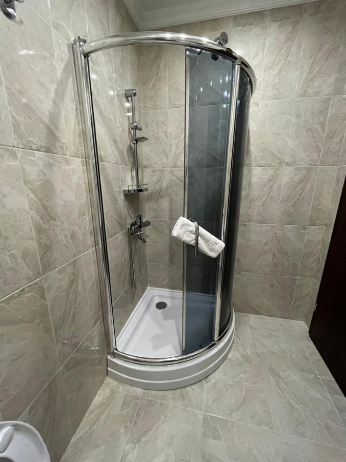 Ventura Hotel Батуми Экстерьер фото