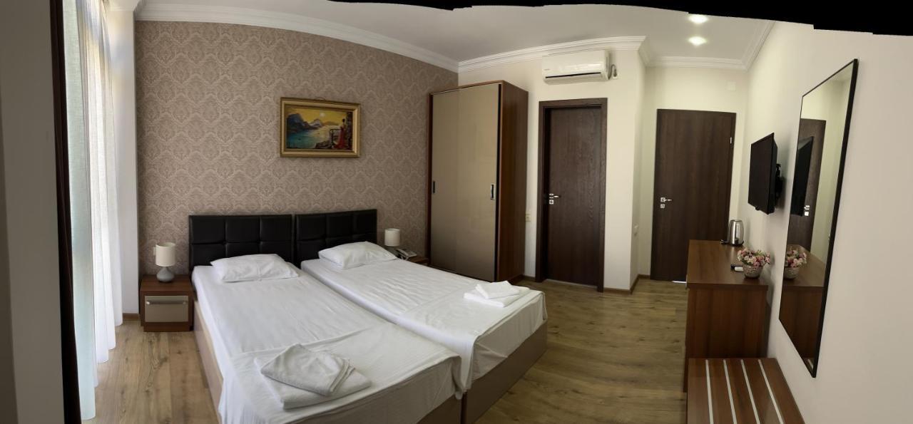 Ventura Hotel Батуми Экстерьер фото