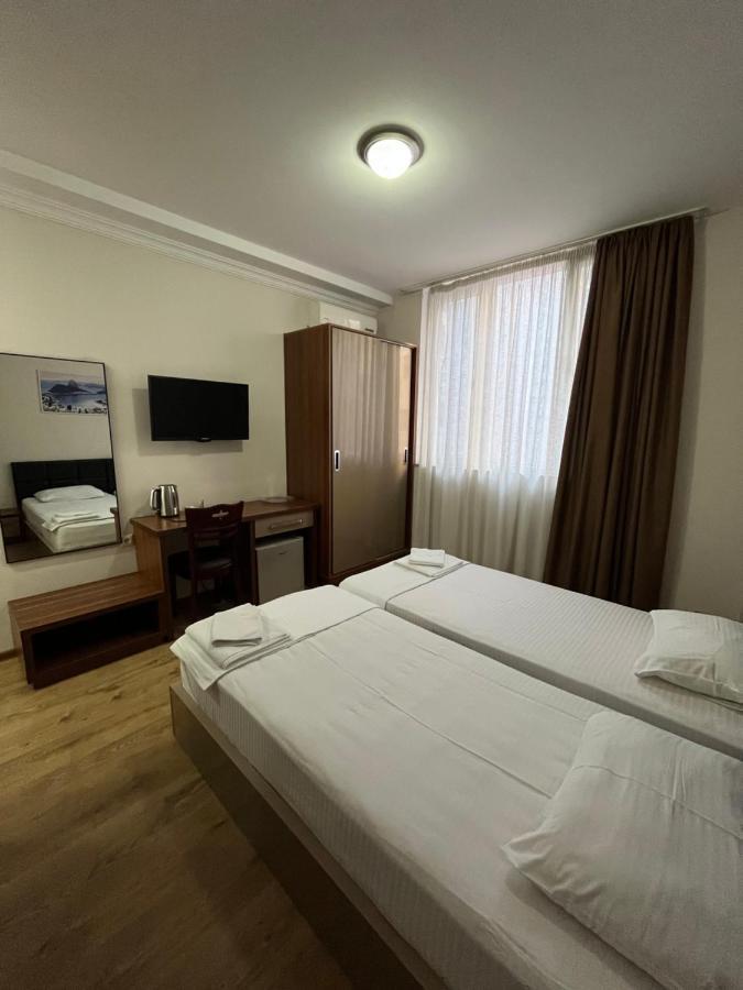 Ventura Hotel Батуми Экстерьер фото