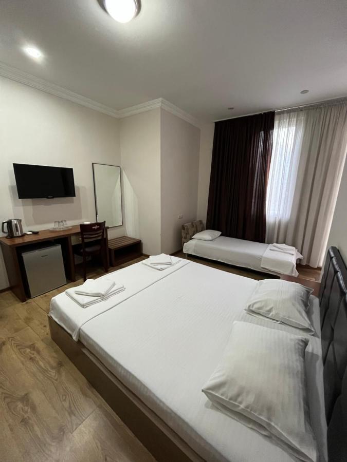 Ventura Hotel Батуми Экстерьер фото