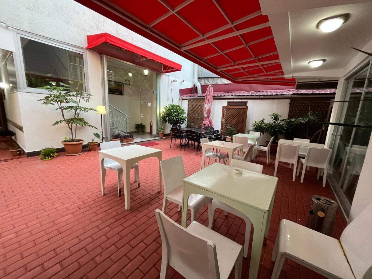 Ventura Hotel Батуми Экстерьер фото
