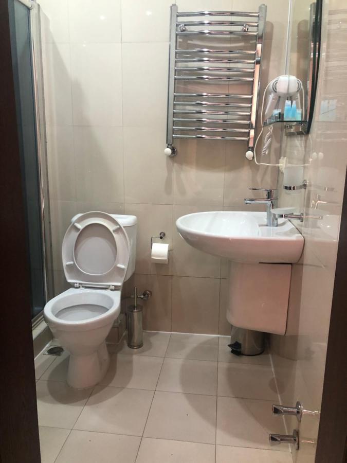 Ventura Hotel Батуми Экстерьер фото